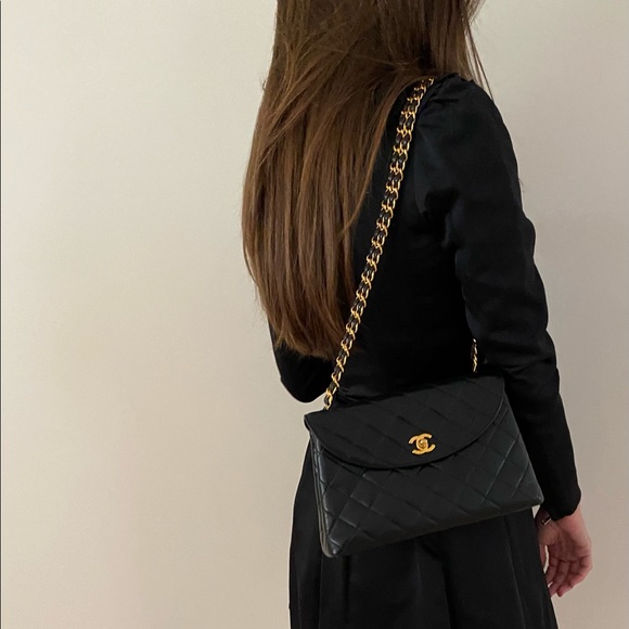 Super Rare Vintage 1994-1996 Chanel Medium Large Lambskin Flap Bag - Picture 6 of 12